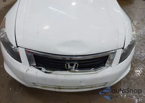 2010 Honda Accord 2.4 Lx-P z USA, uszkodzony, nr VIN 1HGCP2F42AA046215